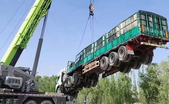香洲区道路脱困救援案例